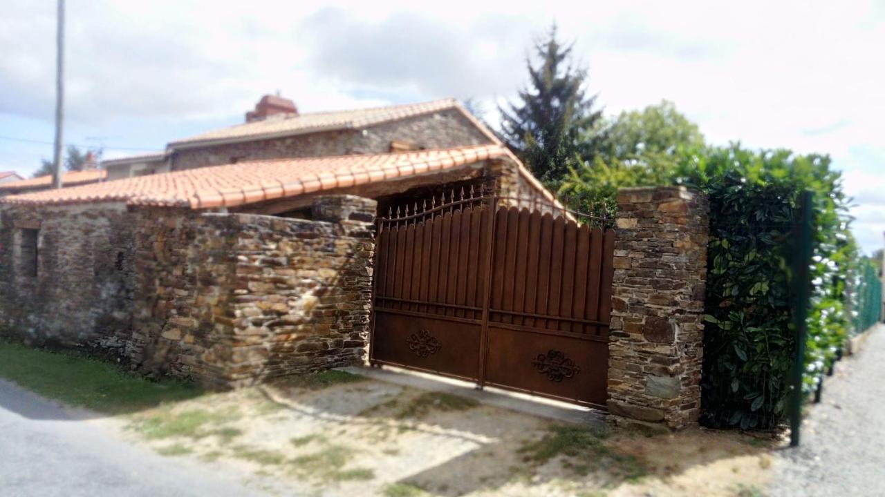 Au Clos De Launay Chambres D'Hotes Le Cellier Екстериор снимка