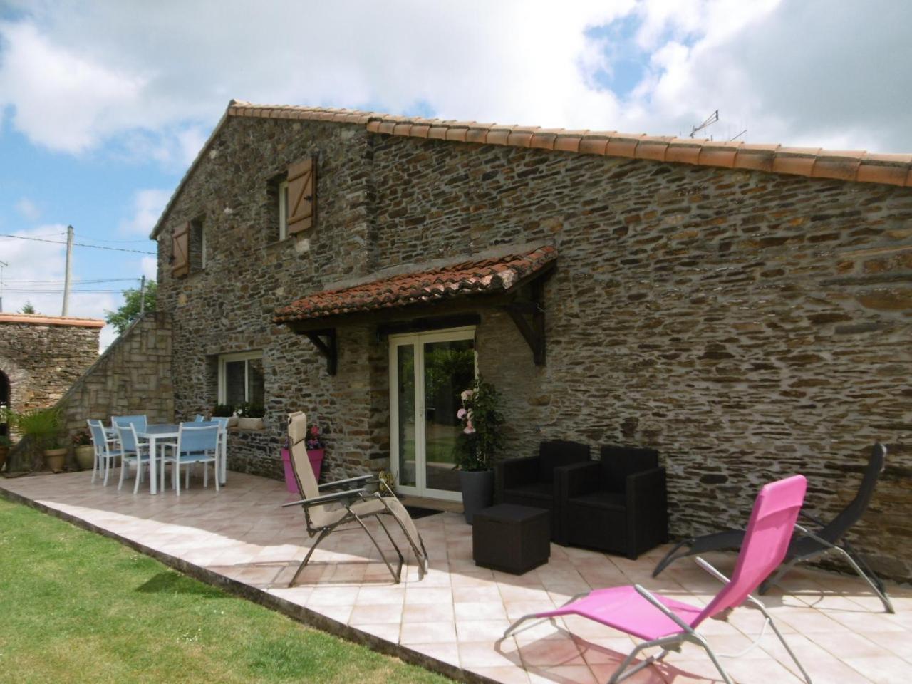 Au Clos De Launay Chambres D'Hotes Le Cellier Екстериор снимка