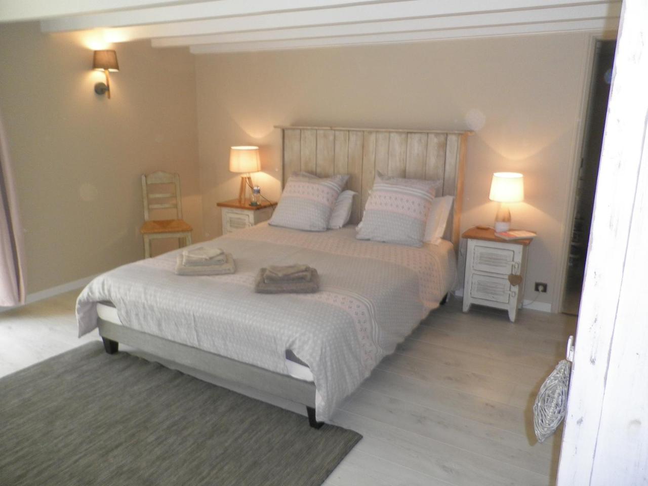 Au Clos De Launay Chambres D'Hotes Le Cellier Екстериор снимка